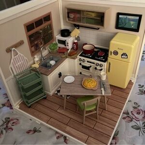 Rowood Miniature Kitchen Set with Yellow Fridge